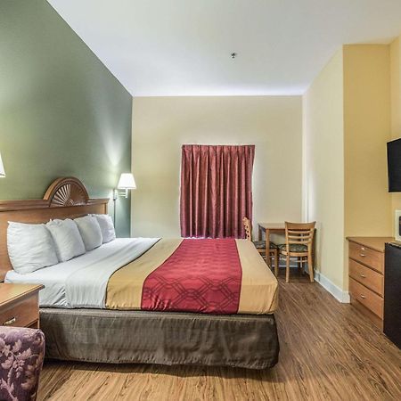Econo Lodge Valdosta Room photo