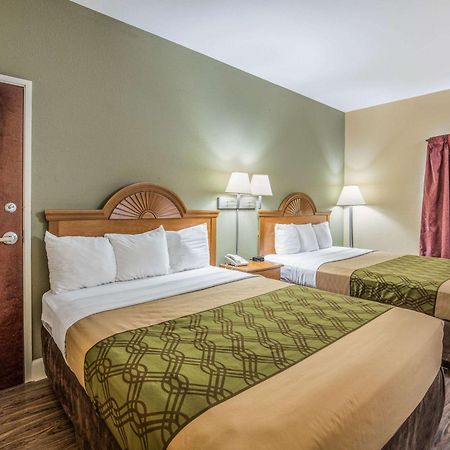 Econo Lodge Valdosta Room photo