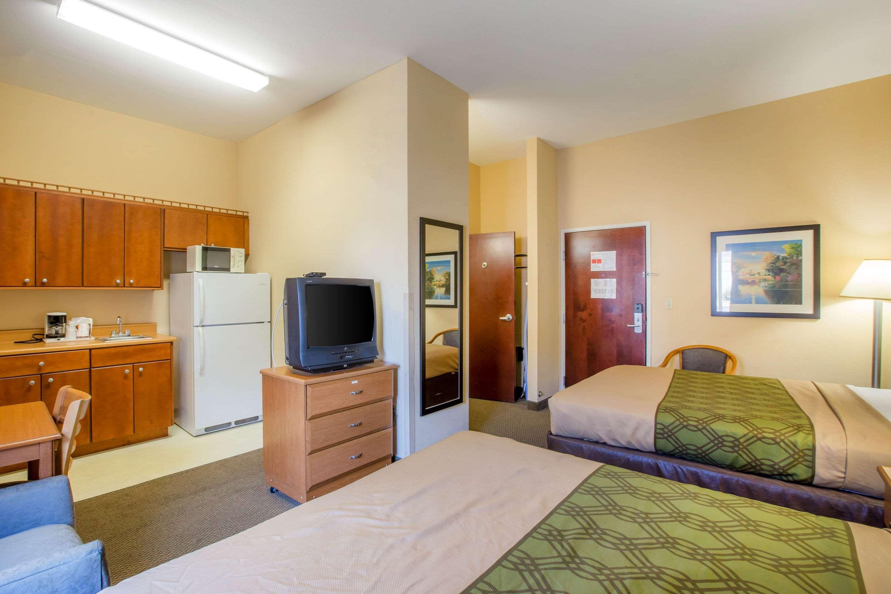 Econo Lodge Valdosta Exterior photo