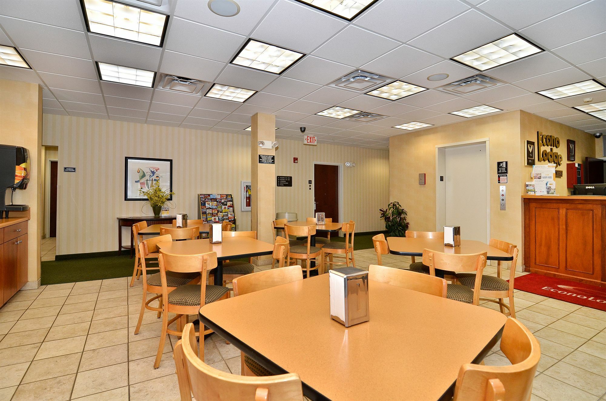 Econo Lodge Valdosta Exterior photo